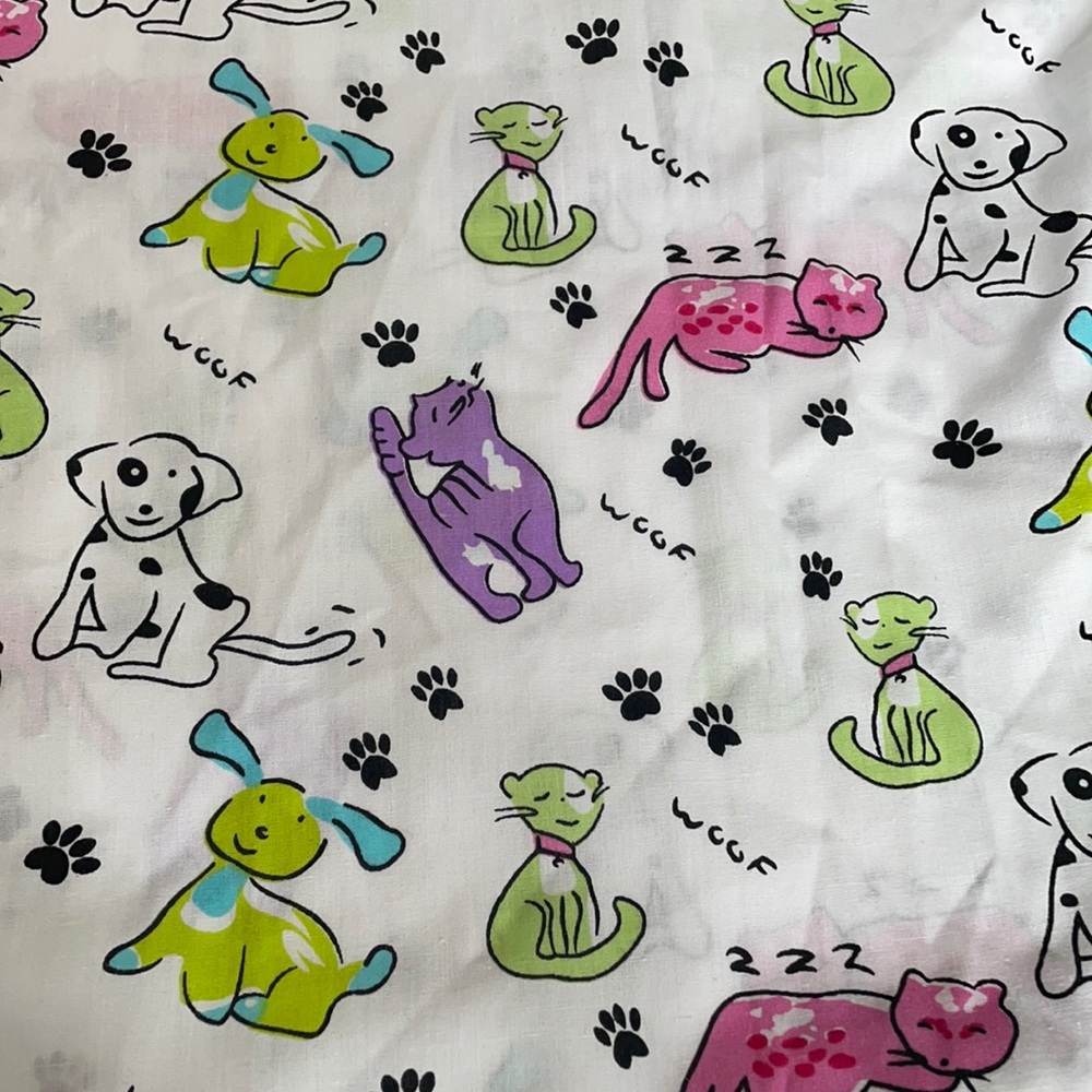 Scrub Top Dogs Cats Vet Nurse Groomer